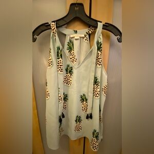 Cooper & Ella pineapple print sleeveless blouse Size XS